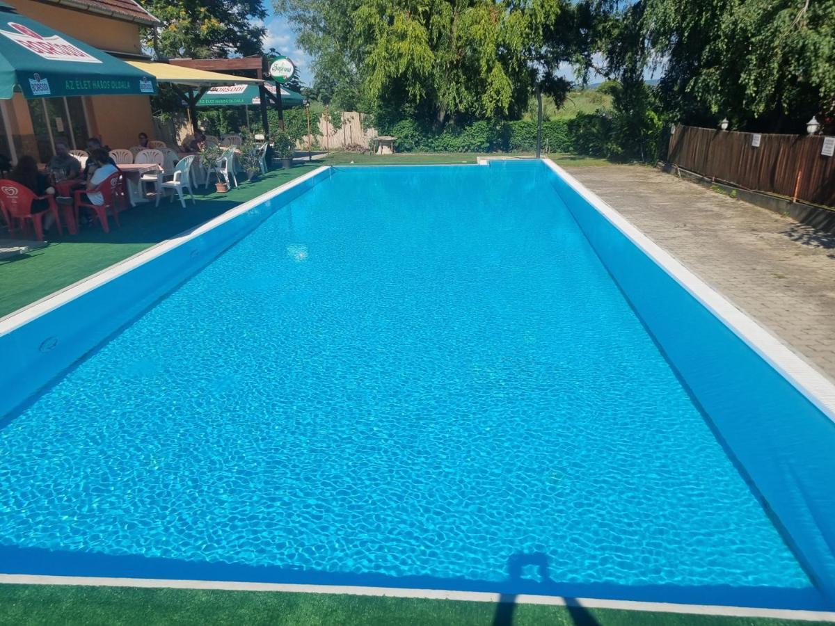 Beach Taban Vendeghaz Balatonlelle Extérieur photo
